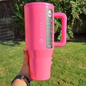 New HydroJug Traveler 40oz Flare